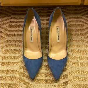 Manolo Blahnik BB 105 Suede Denim Blue Pumps